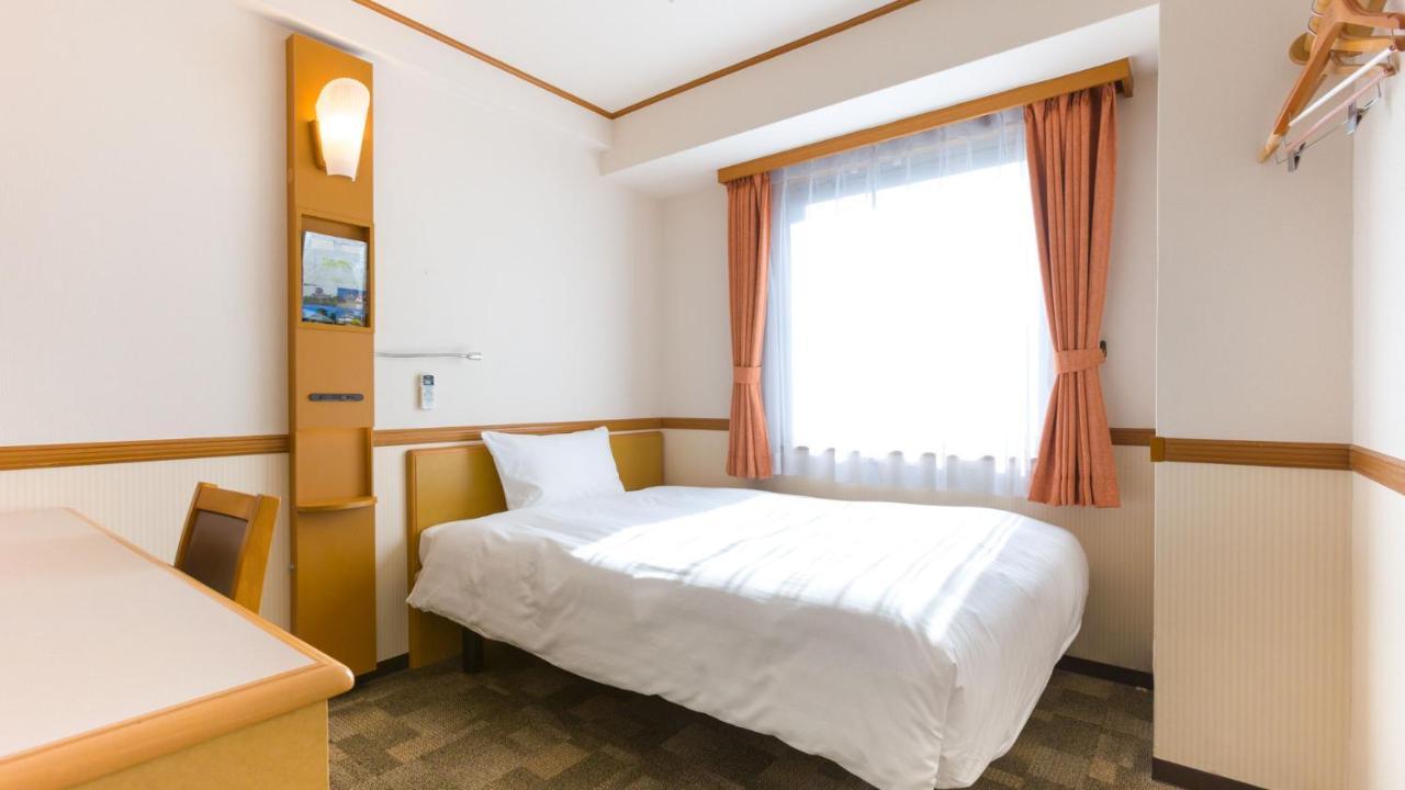 Toyoko Inn Osaka Sakai-Higashi-Eki Sakai  Exterior photo